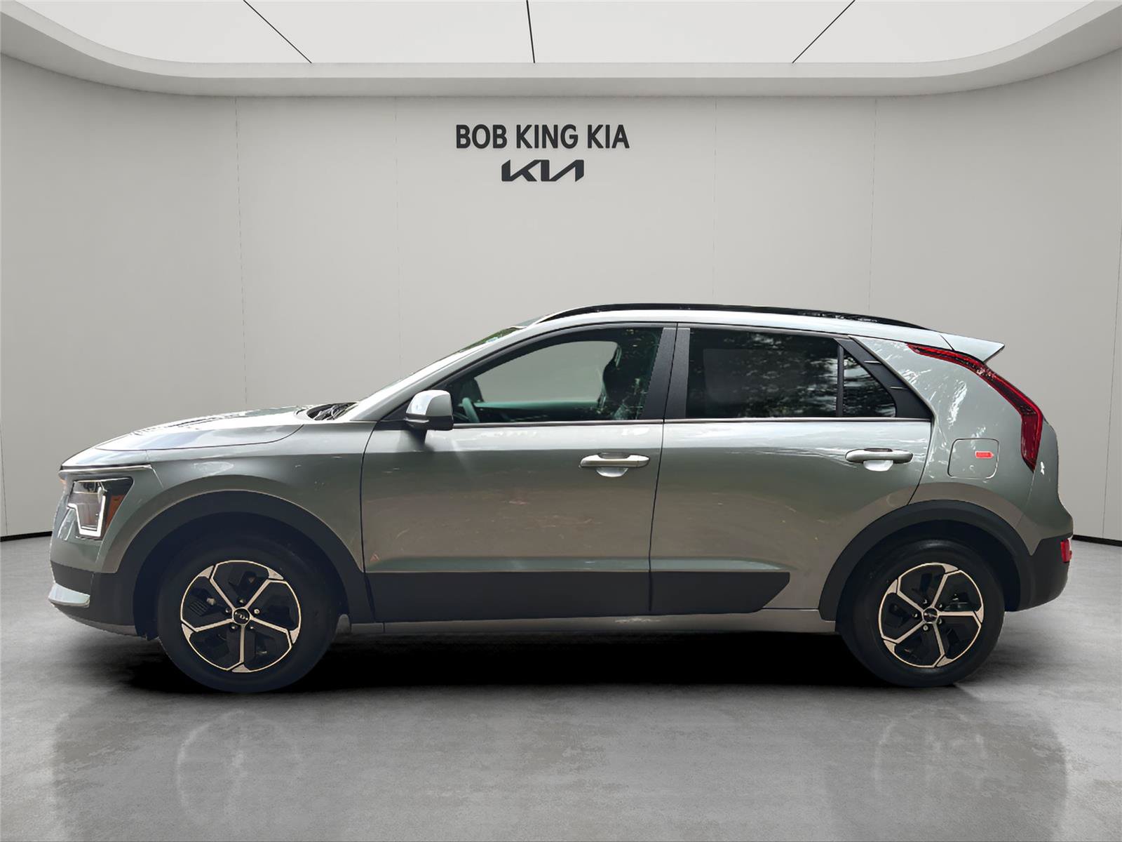 New 2026 Kia Niro LX FWD image 2
