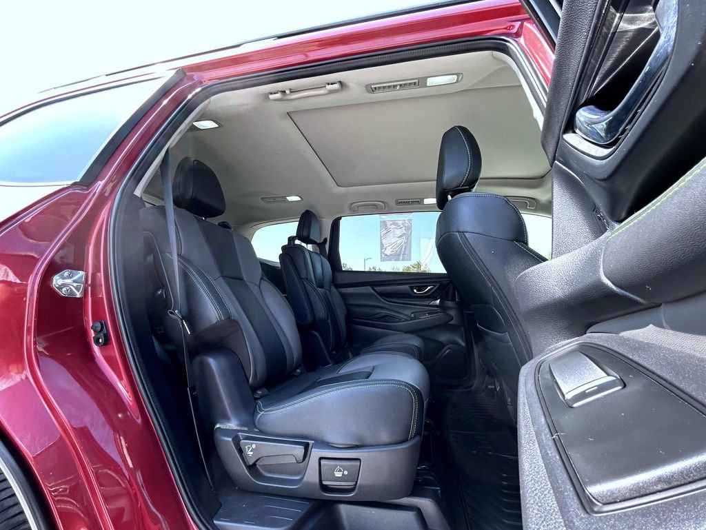 Used 2023 Subaru Ascent Onyx Edition AWD/4WD image 19