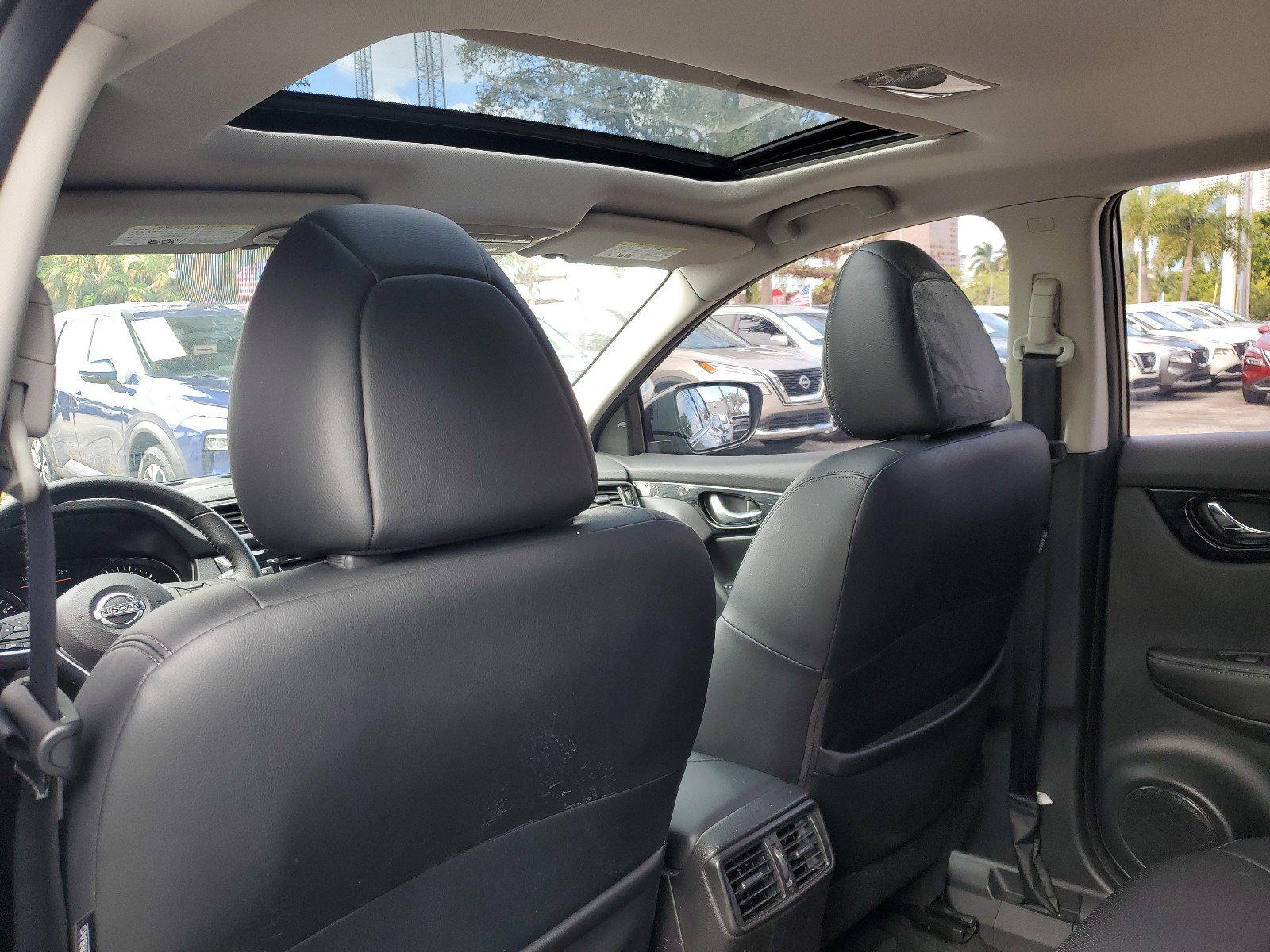 Certified 2021 Nissan Rogue Sport SL w/ Premium Package image 13