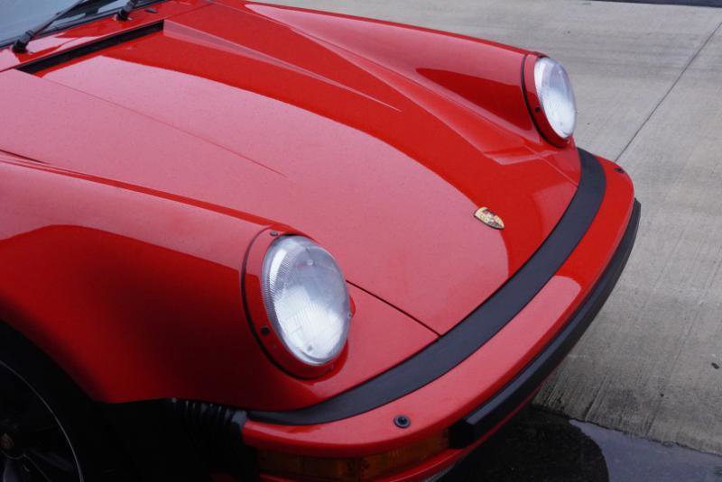 Used 1988 Porsche 911 Carrera RWD image 22