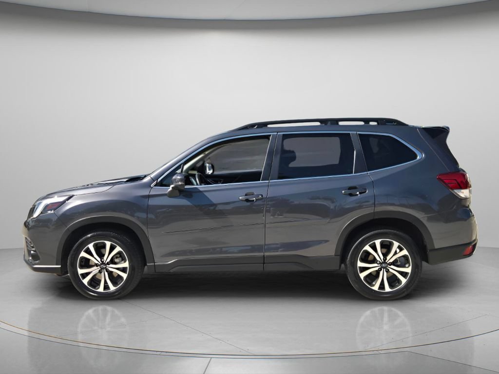 Used 2024 Subaru Forester Limited AWD/4WD image 3