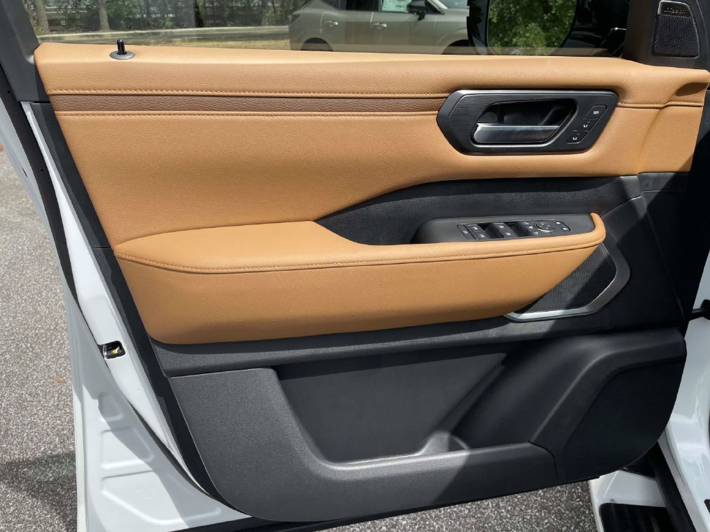 New 2026 Nissan Armada Platinum Reserve AWD/4WD image 11