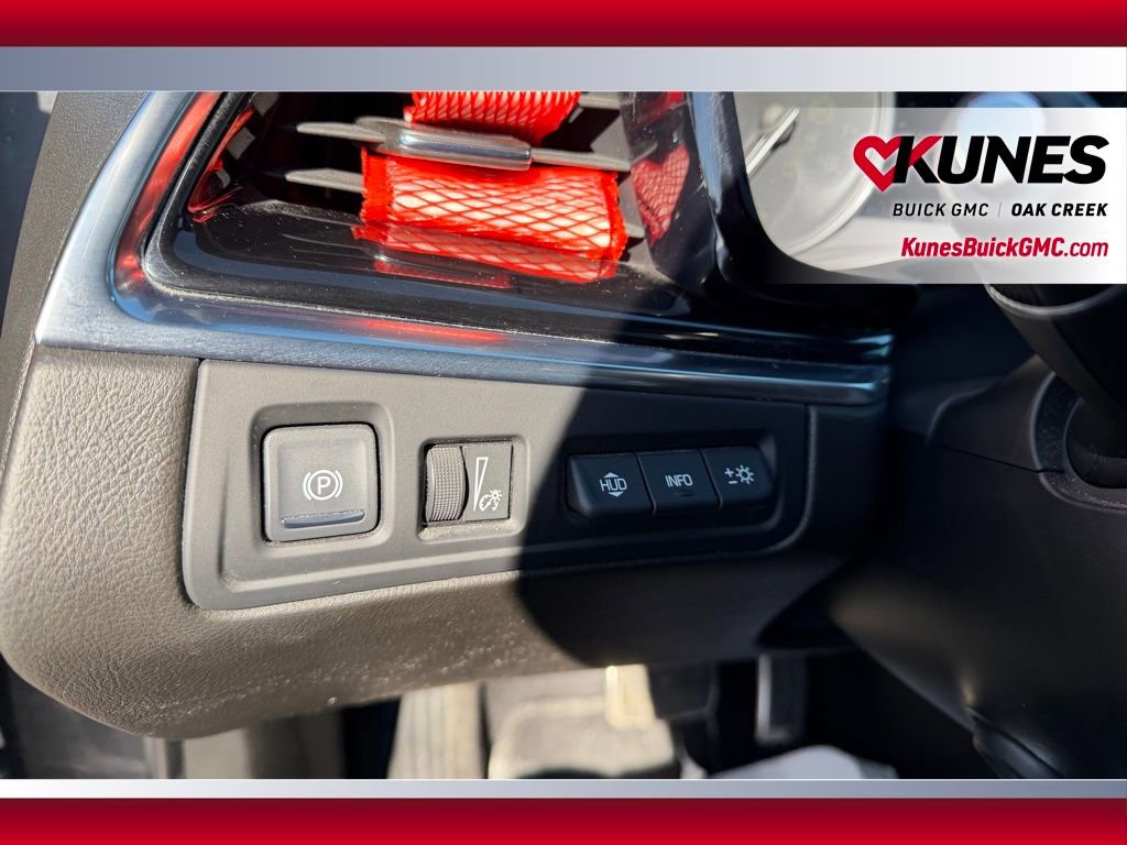 Used 2021 Cadillac XT6 Sport image 15