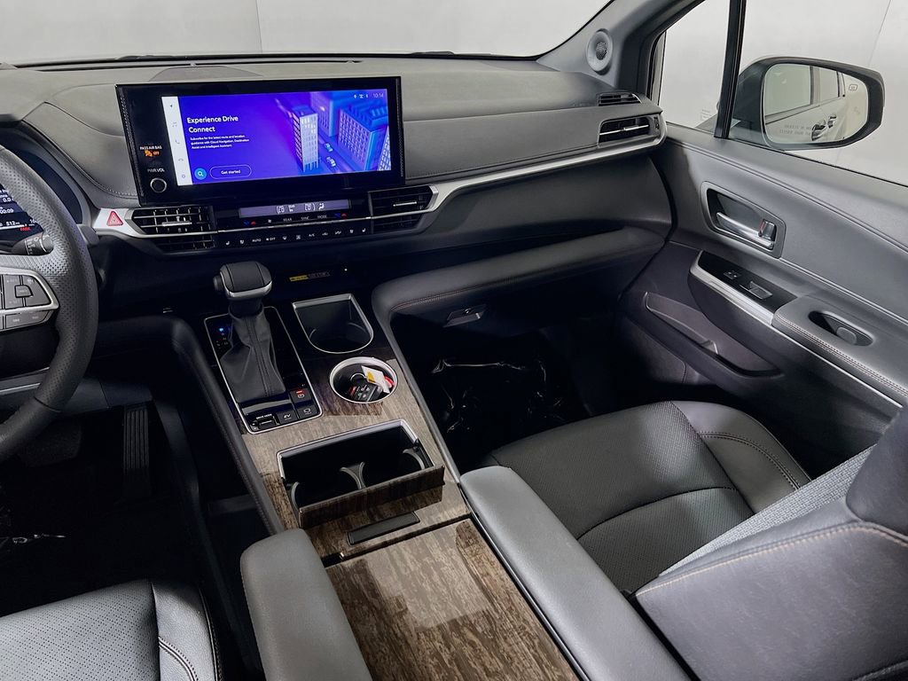 Certified 2025 Toyota Sienna Platinum AWD/4WD image 21