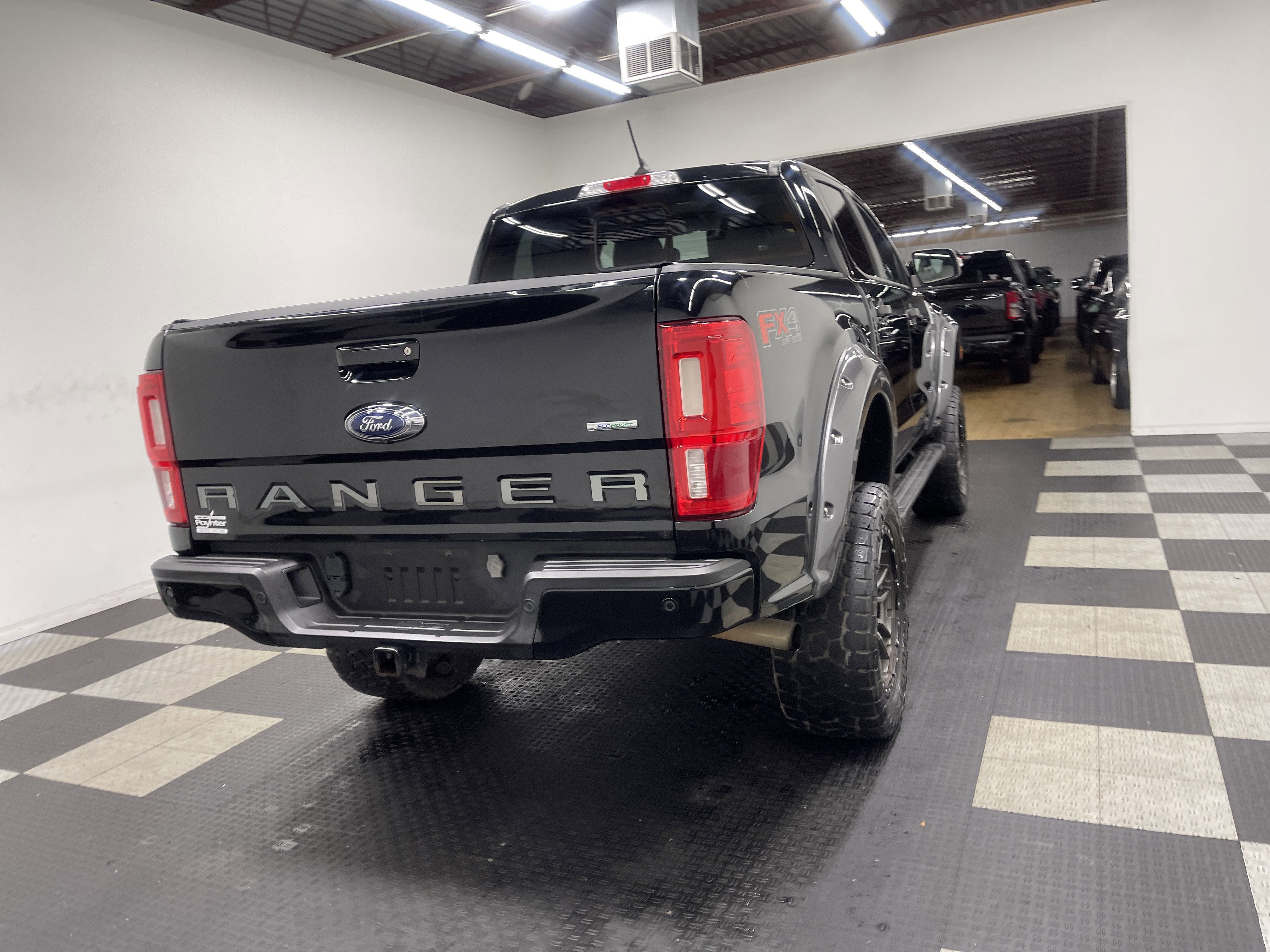 Used 2019 Ford Ranger Lariat w/ FX4 Off-Road Package AWD/4WD image 5