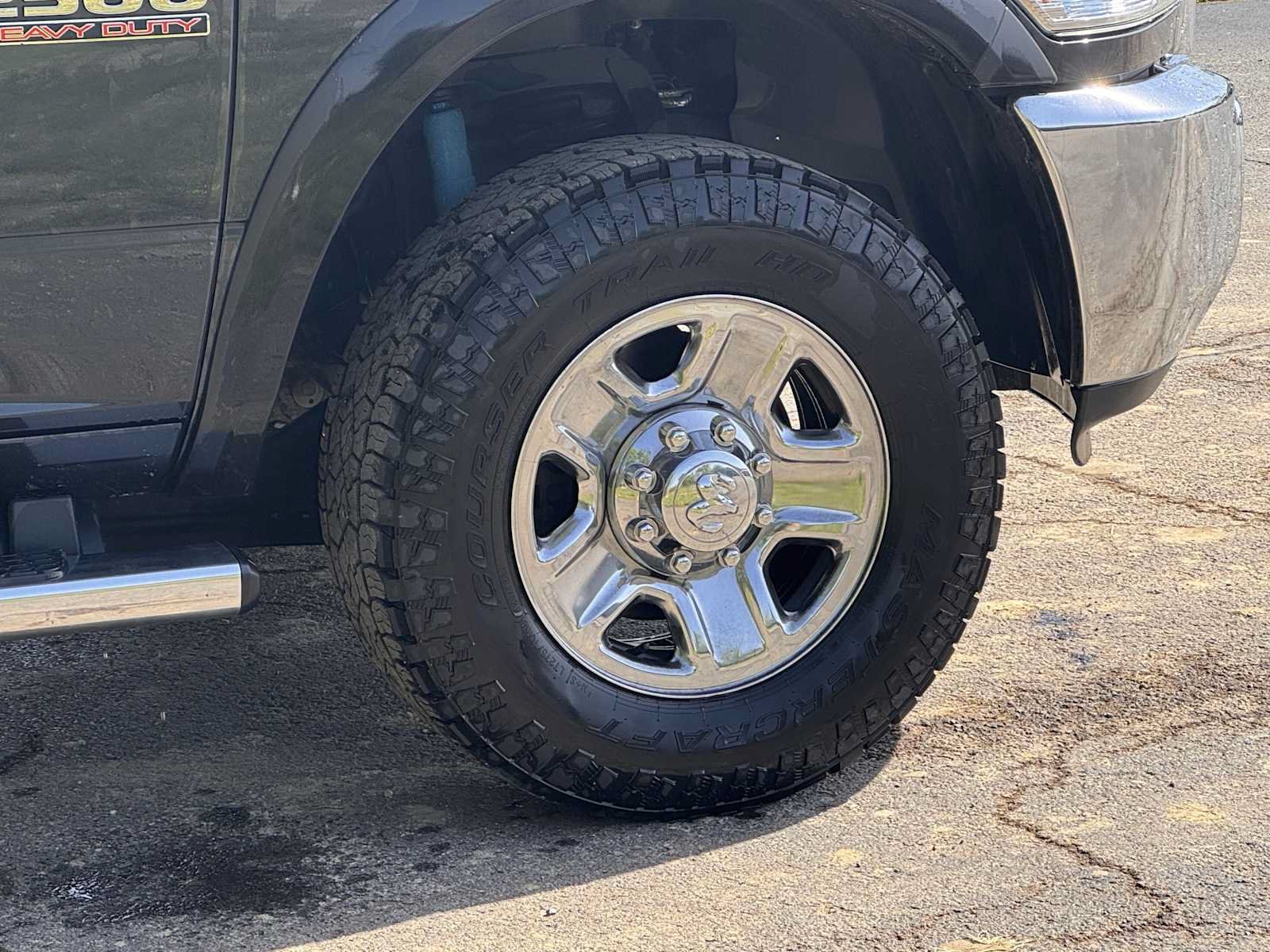 Used 2017 RAM 2500 Tradesman w/ Chrome Appearance Group AWD/4WD image 18