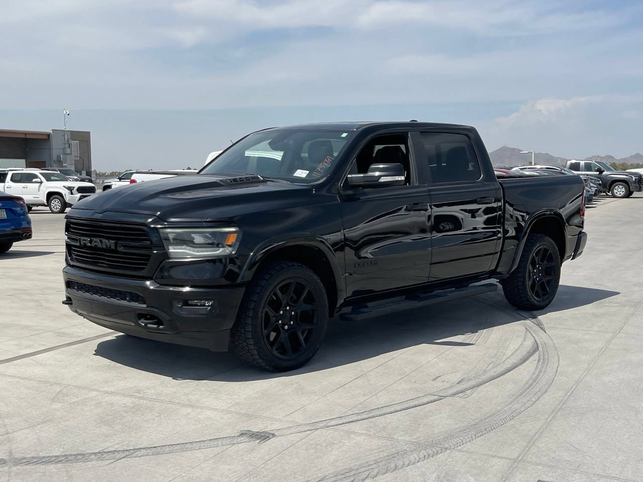 Used 2020 RAM 1500 Laramie AWD/4WD image 4