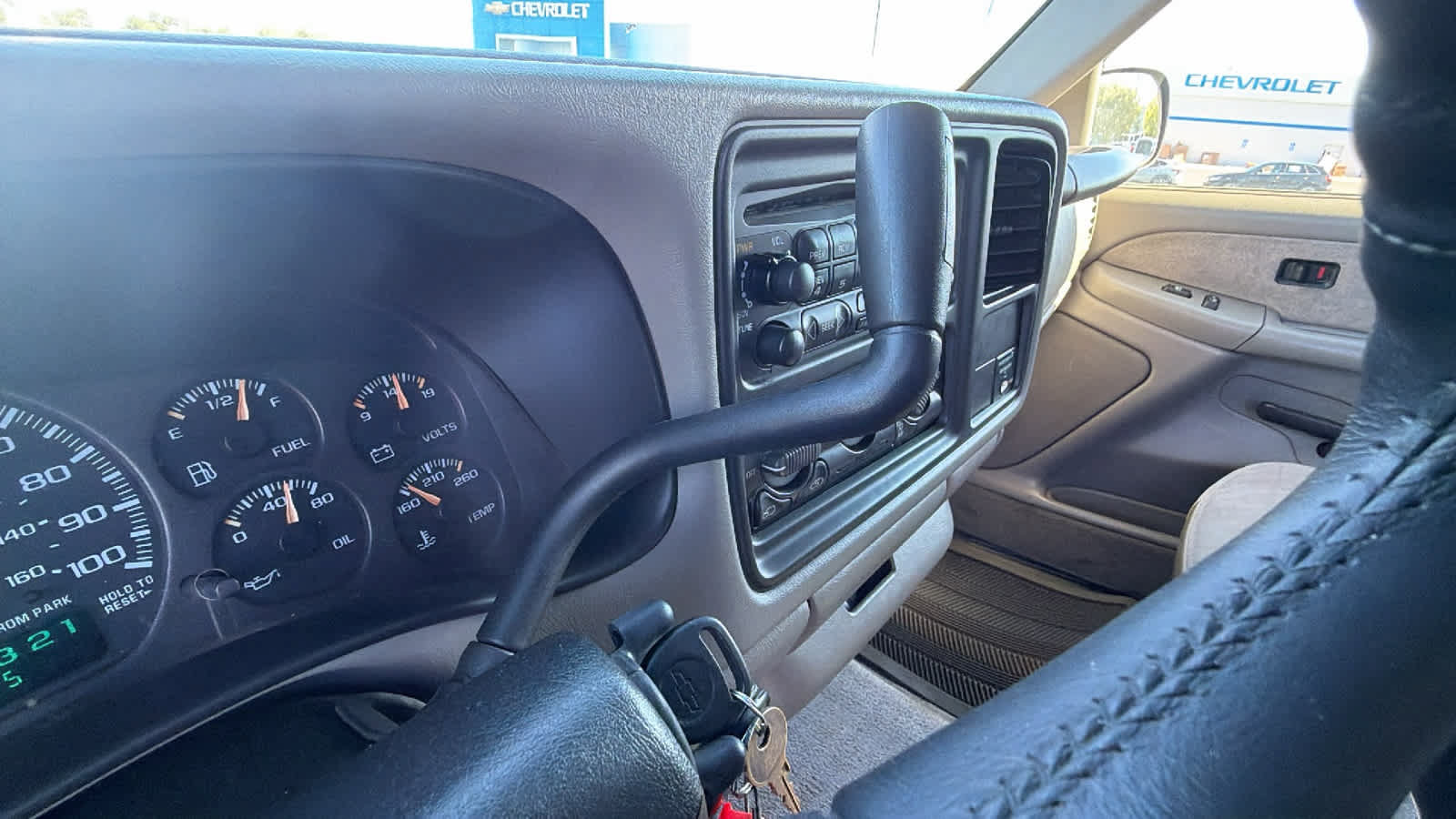 Used 2000 Chevrolet Silverado 1500 LS AWD/4WD image 13