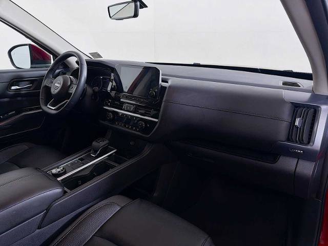 Certified 2025 Nissan Pathfinder SL AWD/4WD image 27