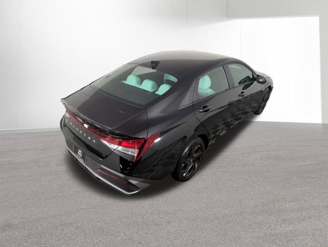 New 2026 Hyundai Elantra Sport FWD image 36
