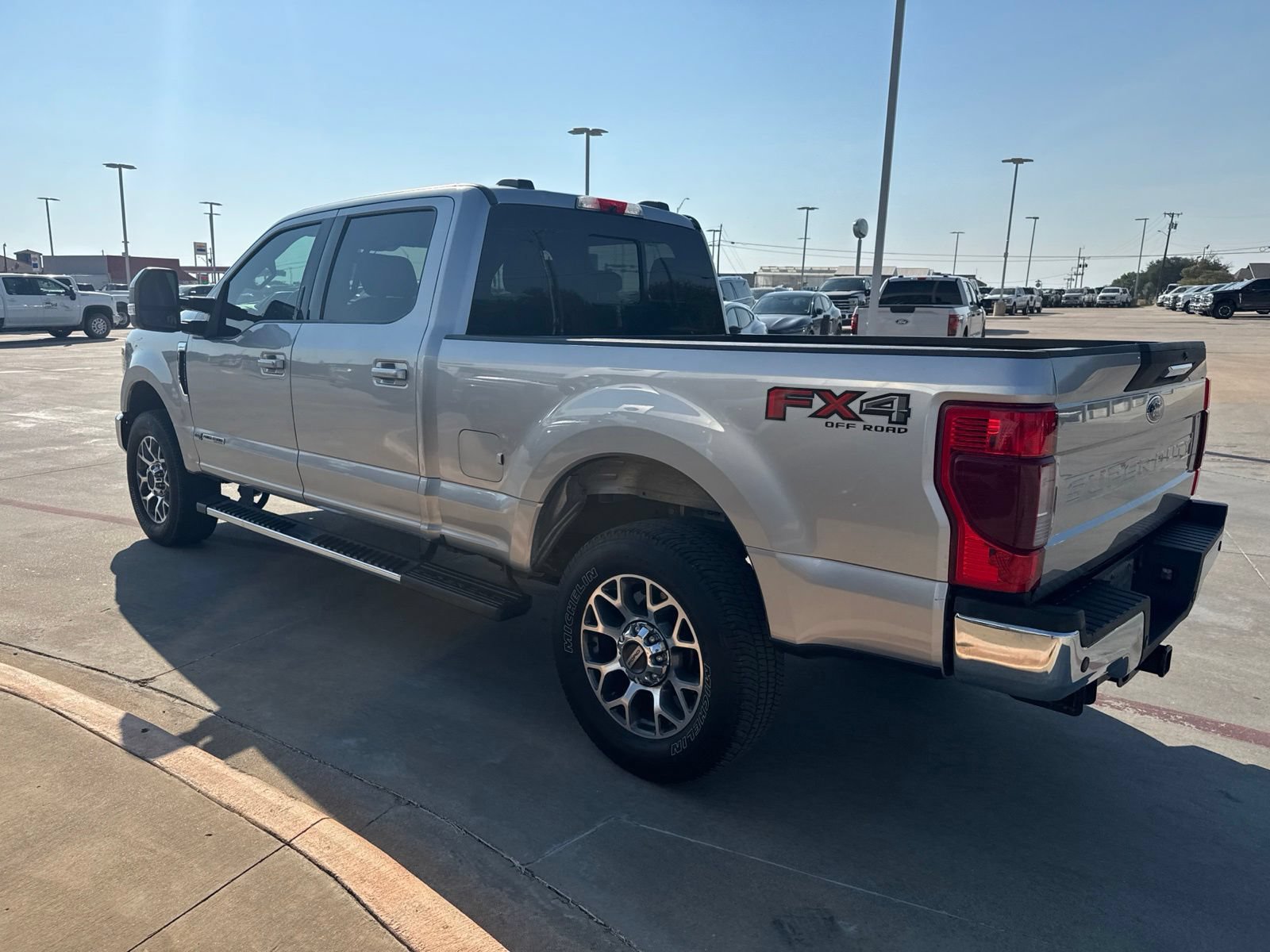 Used 2021 Ford F250 Lariat w/ Lariat Value Package AWD/4WD image 6