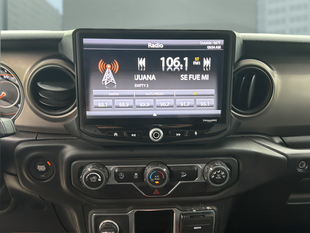 Used 2020 Jeep Wrangler Unlimited Sport AWD/4WD image 27