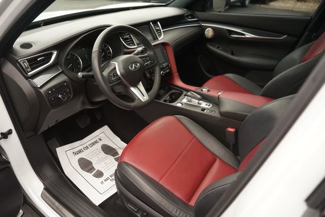 Used 2023 INFINITI QX50 Sport FWD image 8