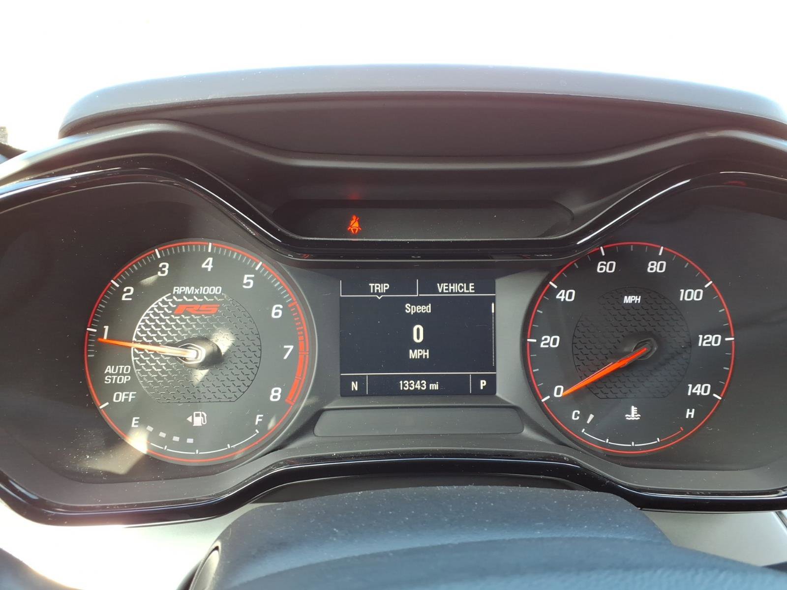 Used 2024 Chevrolet Trax RS w/ Sunroof Package image 19