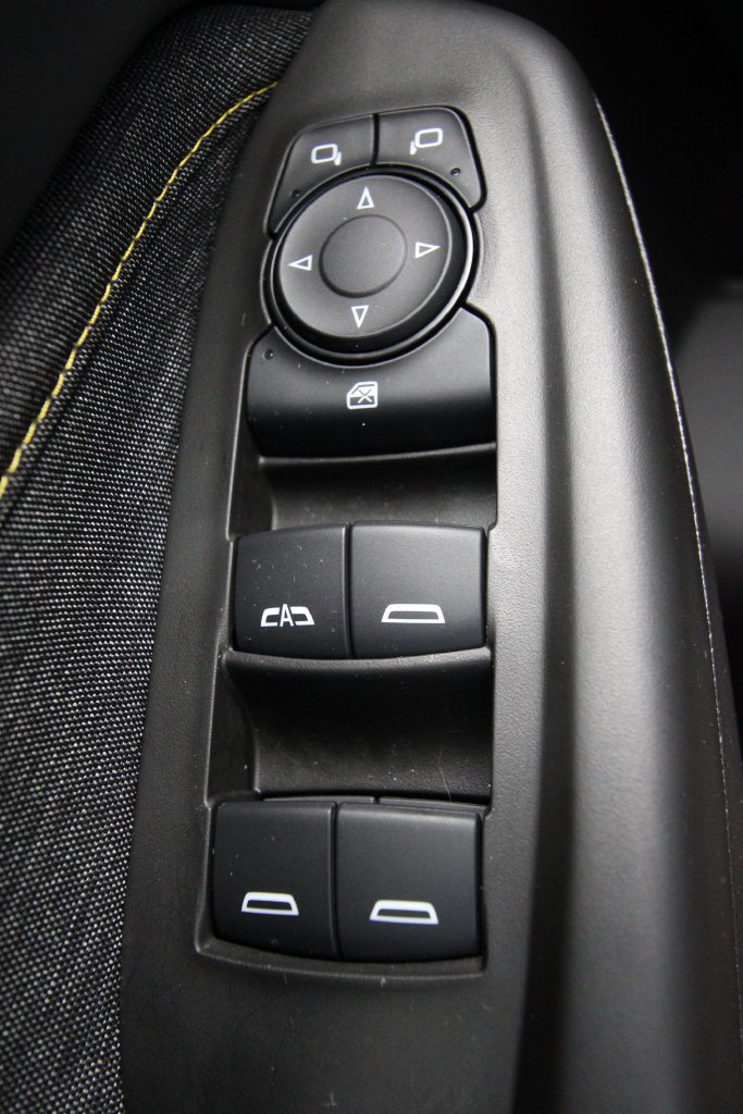 Used 2025 Chevrolet TrailBlazer ACTIV FWD image 23