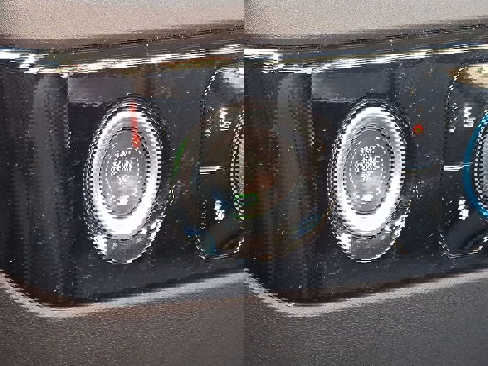 Used 2023 Chevrolet Silverado 1500 LT image 22