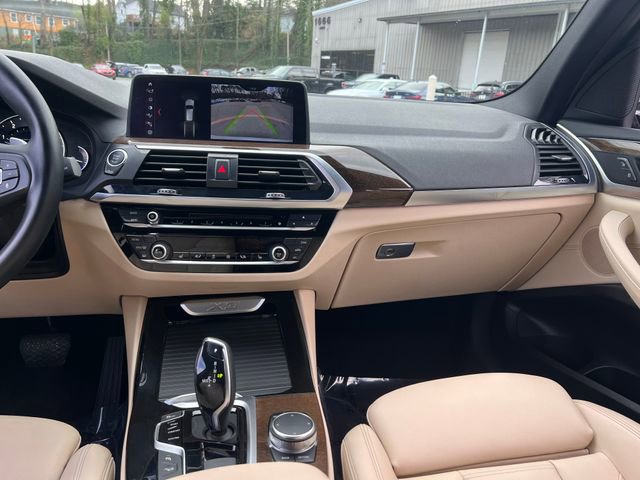 Used 2018 BMW X3 xDrive30i w/ Premium Package image 14