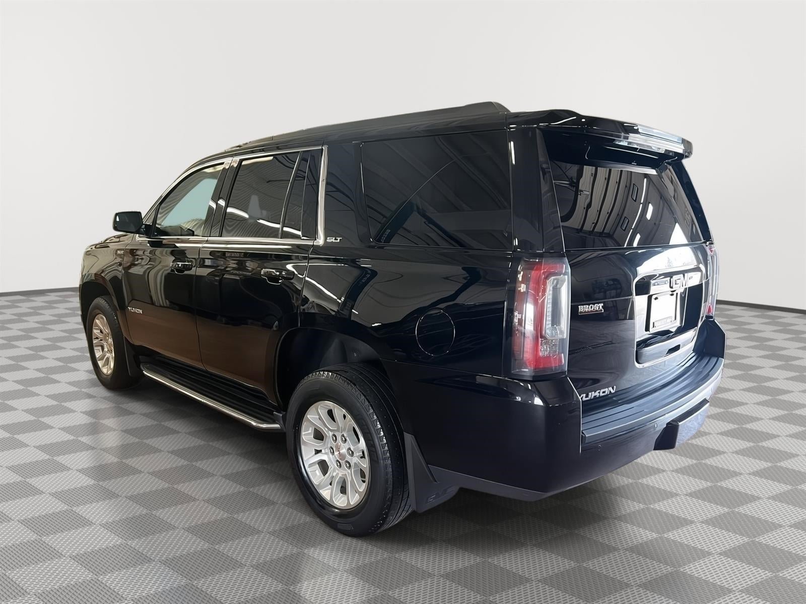 Used 2020 GMC Yukon SLT w/ Open Road Package AWD/4WD image 6