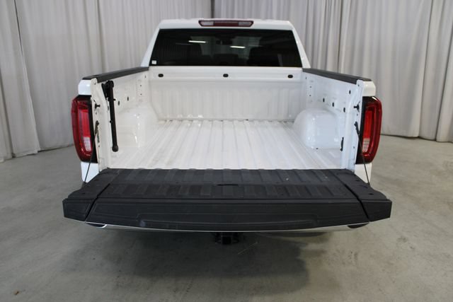 Used 2025 GMC Sierra 1500 SLT AWD/4WD image 31