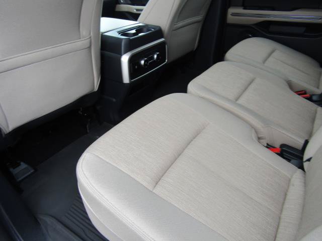 Certified 2024 Ford Expedition XLT AWD/4WD image 16