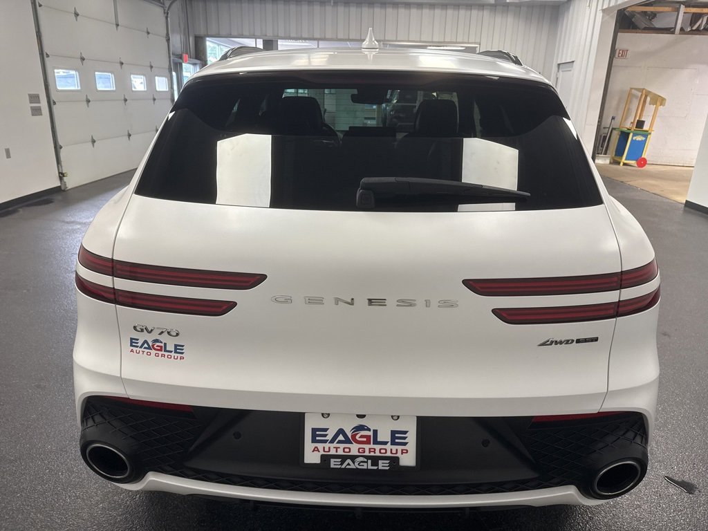 Used 2023 Genesis GV70 3.5T Sport w/ Sport Prestige Package image 9