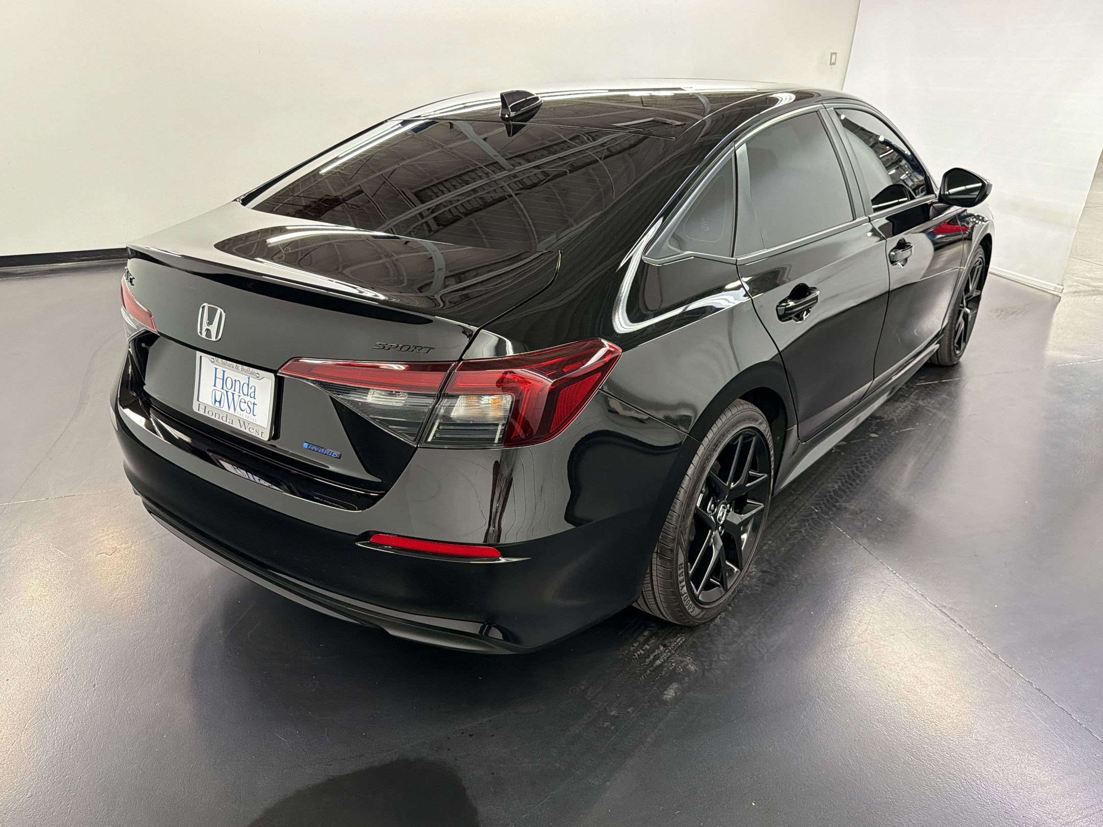 Certified 2026 Honda Civic FWD Hybrid Sedan image 9