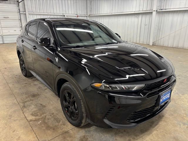 Used 2025 Dodge Hornet GT AWD/4WD image 1