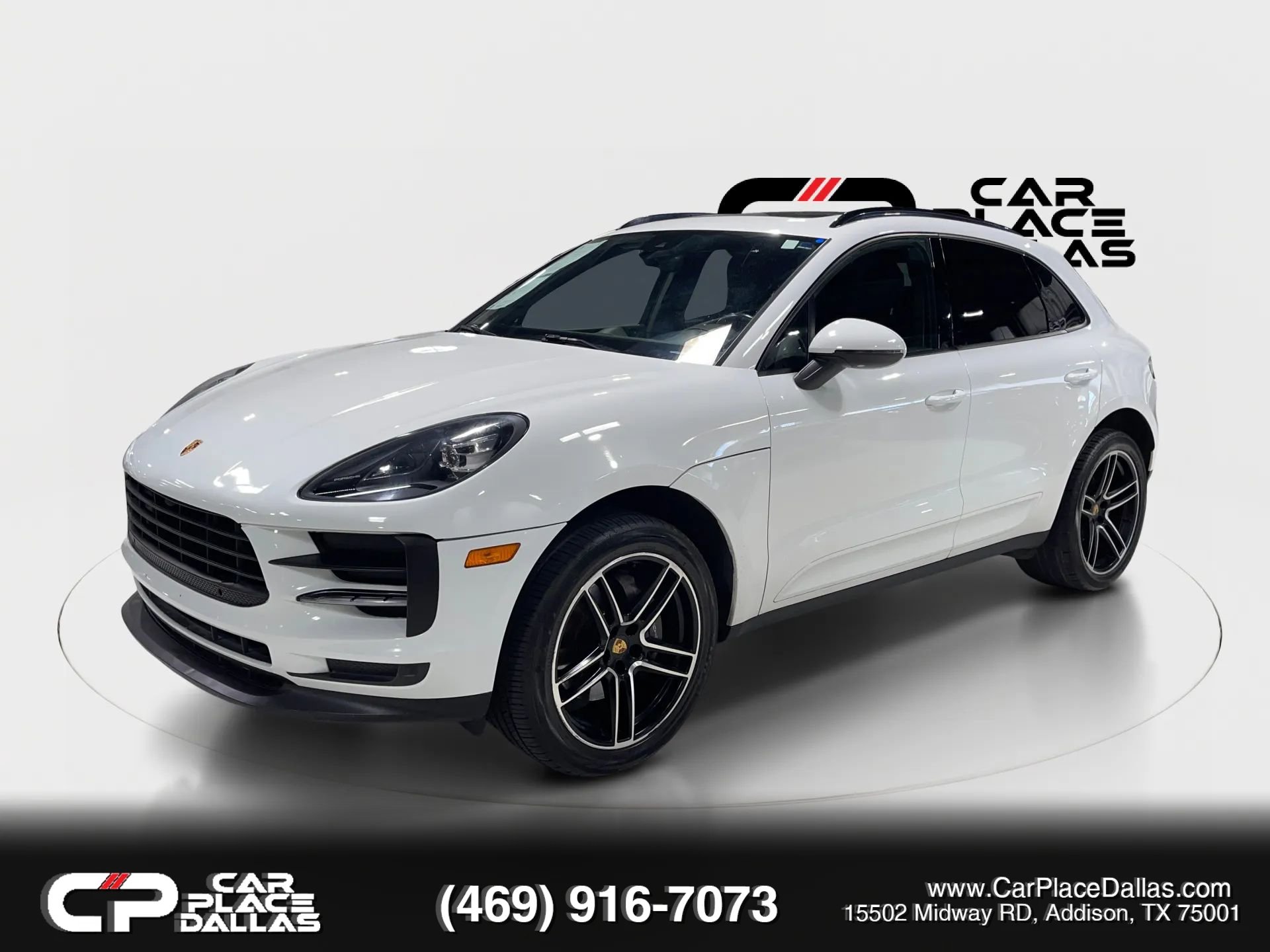 Used 2021 Porsche Macan w/ Premium Package Plus AWD/4WD image 3