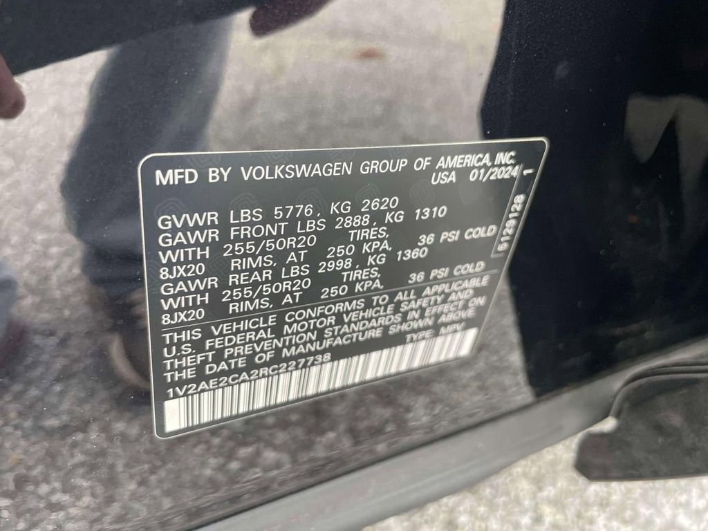 New 2024 Volkswagen Atlas Cross Sport SEL R-Line image 19