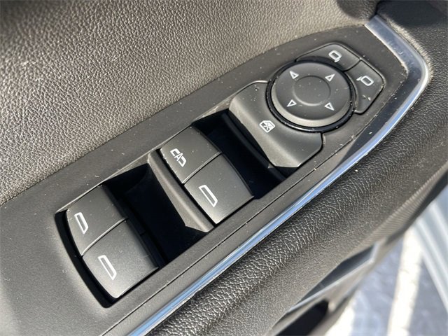 Used 2024 Chevrolet Silverado 1500 LT image 13