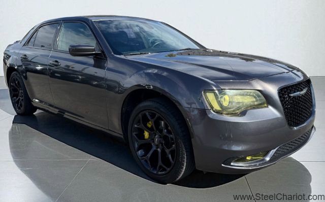 Used 2019 Chrysler 300 S image 7