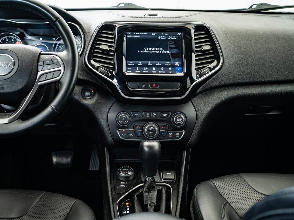 Used 2019 Jeep Cherokee Limited image 30