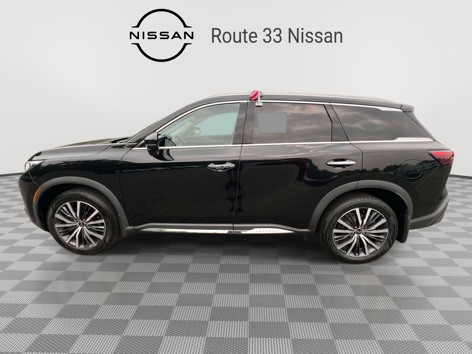 Used 2023 INFINITI QX60 Sensory w/ Vision Package AWD/4WD image 5