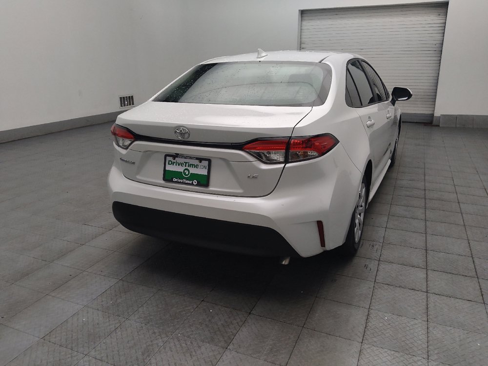 Used 2025 Toyota Corolla LE FWD image 9
