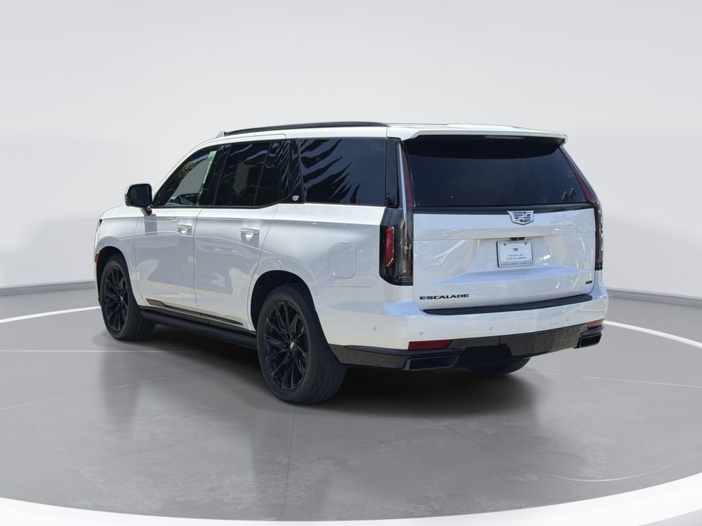 Used 2023 Cadillac Escalade Sport Platinum w/ LPO, ONYX Package image 5