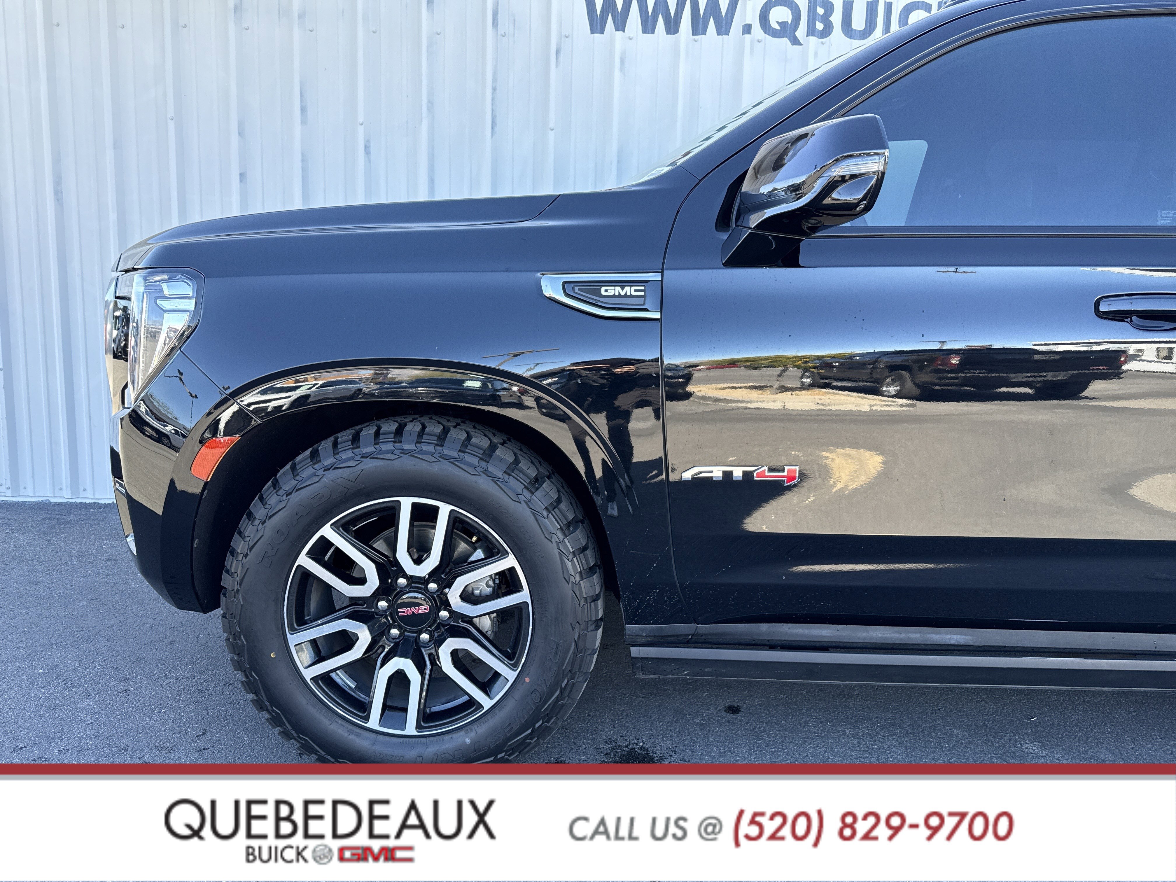 Used 2021 GMC Yukon AT4 w/ AT4 Premium Plus Package image 4