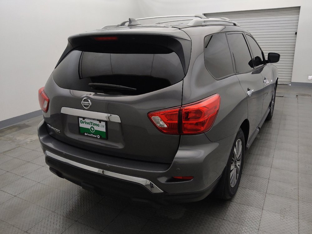 Used 2019 Nissan Pathfinder S FWD image 7