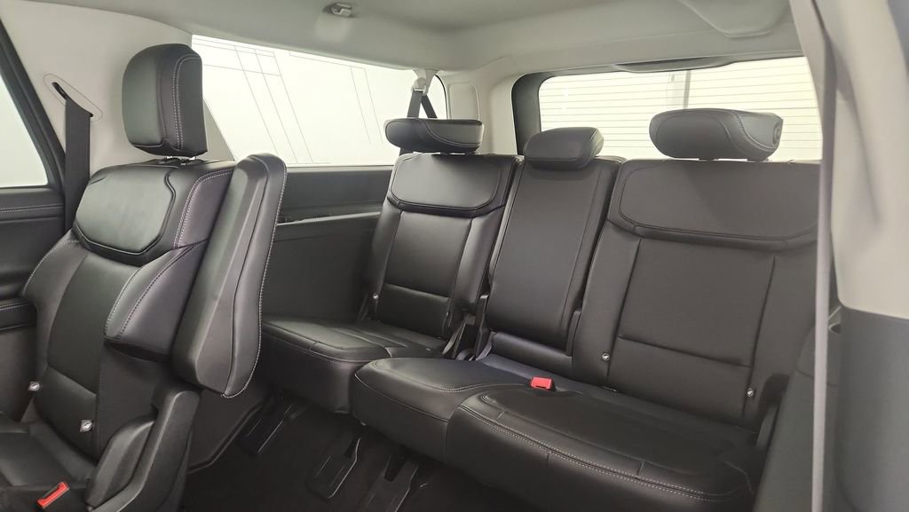 New 2025 Ford Expedition Max Platinum w/ Driver's Package image 45