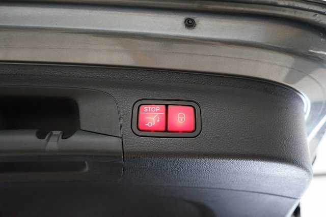 Used 2021 Mercedes-Benz GLE 350 GLE 350 w/ Premium Package image 57