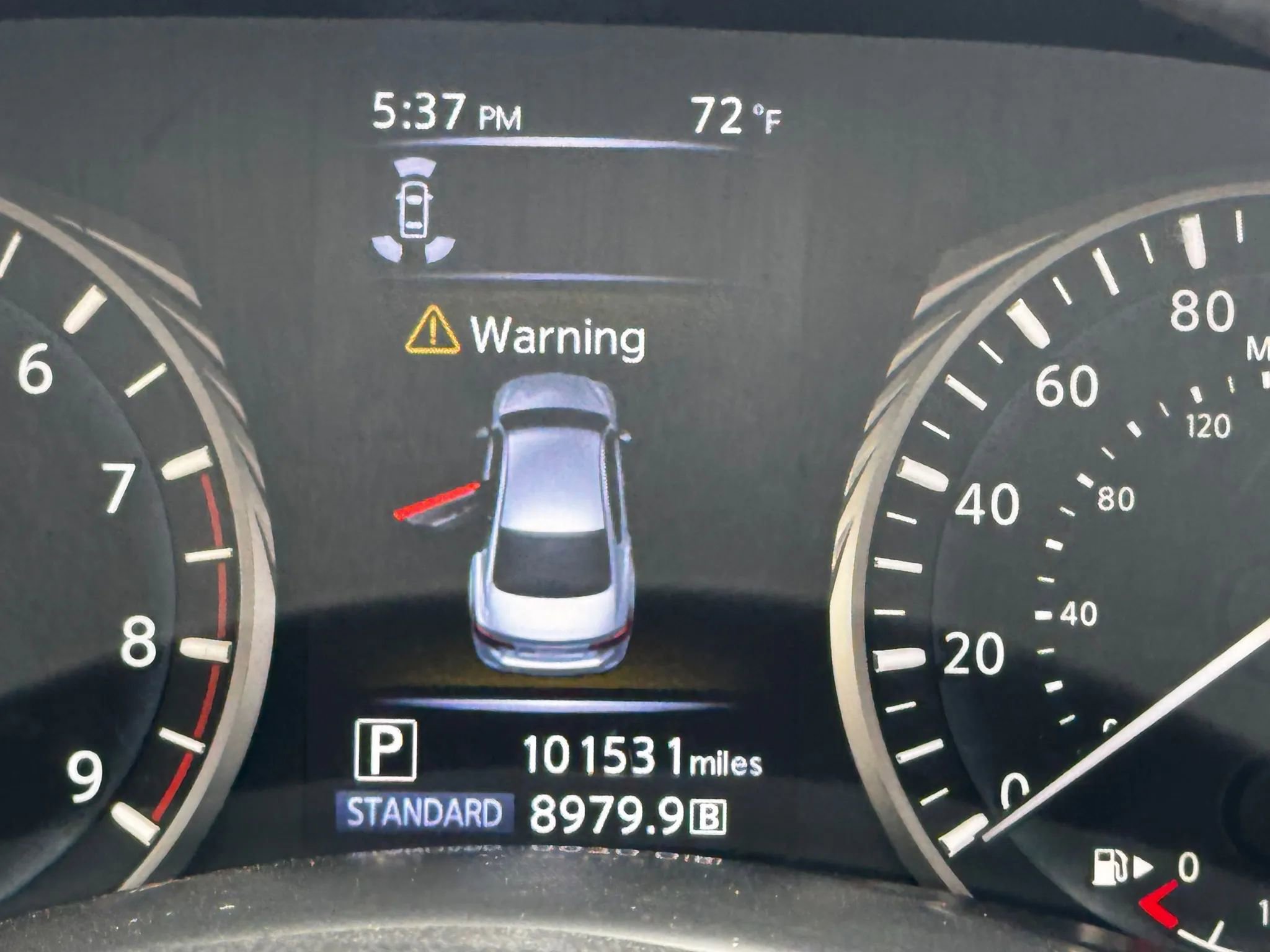 Used 2018 INFINITI Q50 Luxe w/ Essential Package (3.0T Luxe) image 19