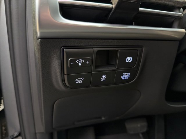 Certified 2025 Hyundai Tucson Limited image 15