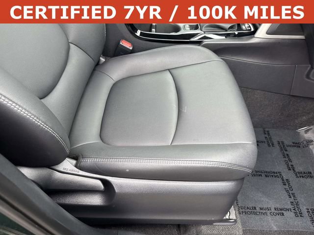 Used 2024 Toyota Corolla Cross XLE image 10