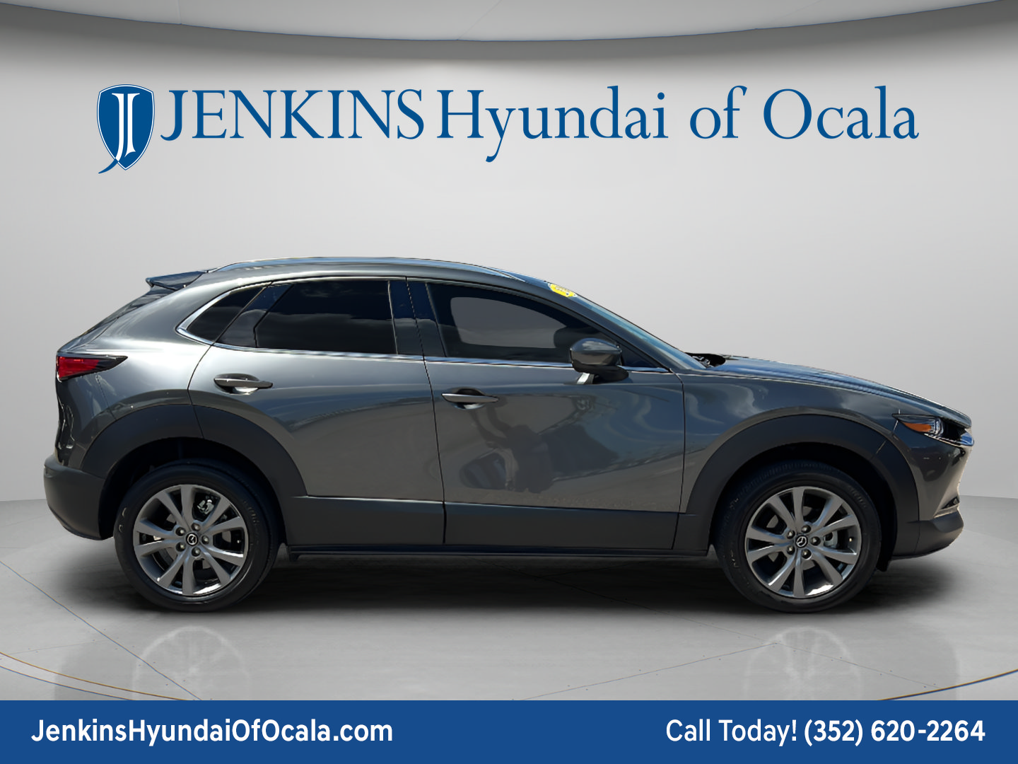 Used 2024 MAZDA CX-30 AWD 2.5 S w/ Premium Package image 2