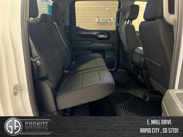 Used 2024 Chevrolet Silverado 1500 LT w/ Z71 Off-Road Package image 34