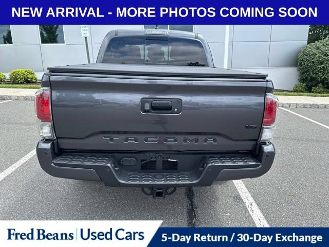 Used 2023 Toyota Tacoma TRD Sport w/ TRD Premium Sport Package AWD/4WD image 7