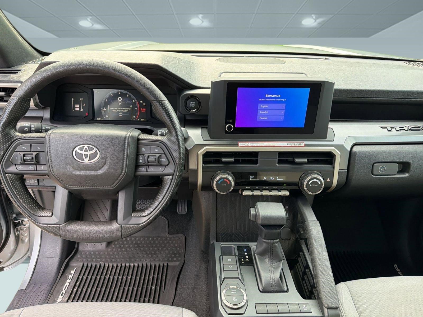 Used 2025 Toyota Tacoma SR5 RWD image 4
