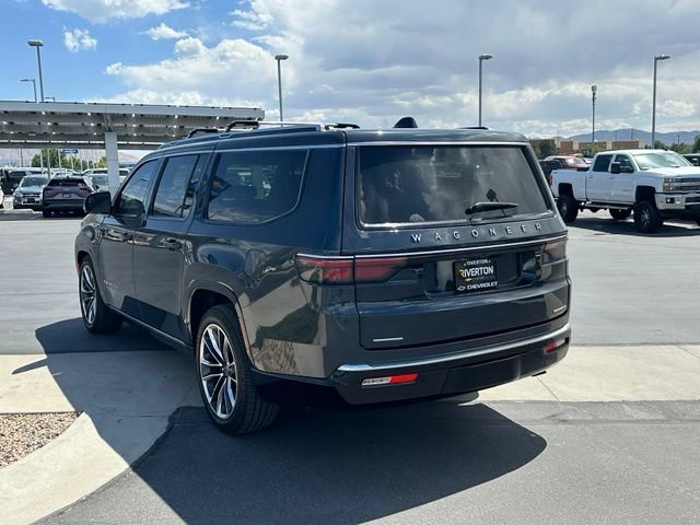 Used 2023 Jeep Wagoneer L Series III w/ Premium Group I AWD/4WD image 4