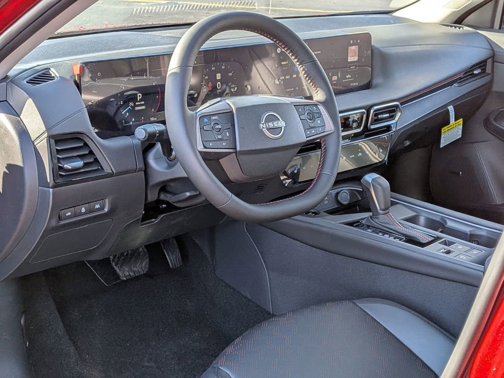 New 2026 Nissan Sentra SR w/ SR Premium Package FWD image 10
