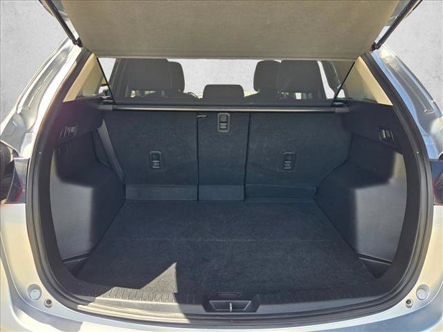 Used 2016 MAZDA CX-5 Touring FWD image 6