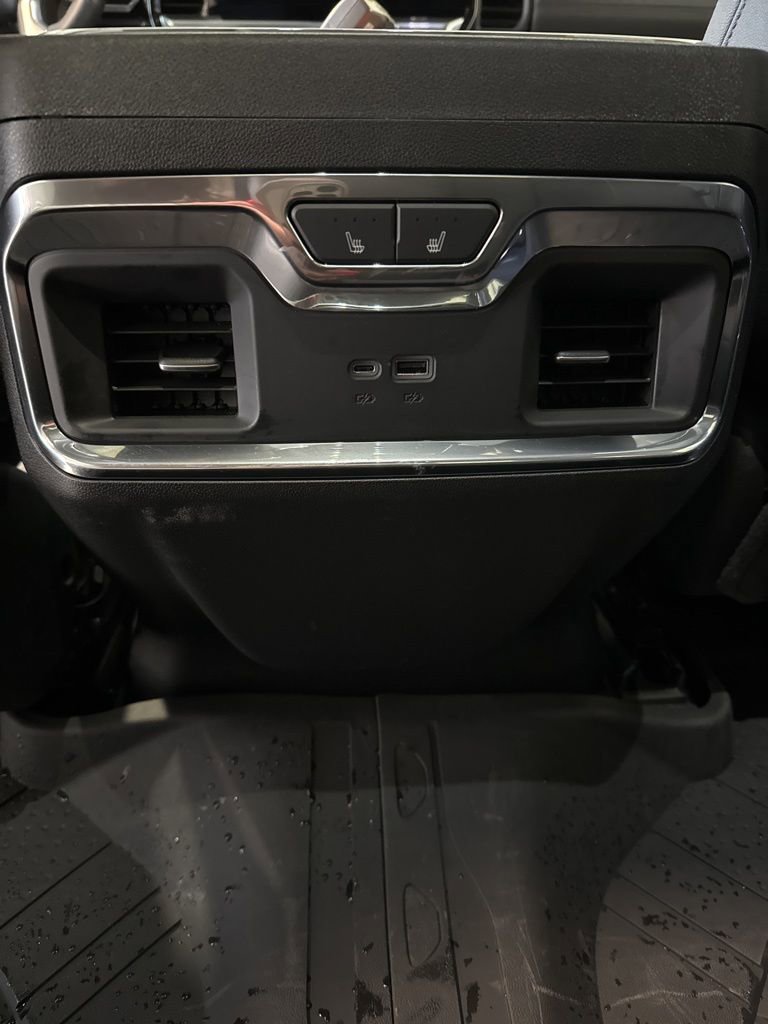 Used 2024 Chevrolet Silverado 1500 LTZ w/ LTZ Premium Package image 13